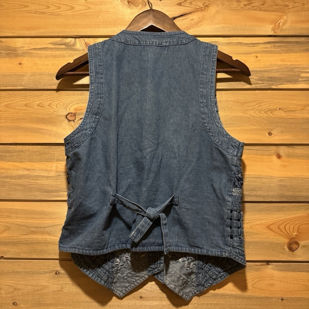 VTG LIFESTYLE Braid & Patch Denim Vest Women's Small Button Up - Picture 6 of 7
